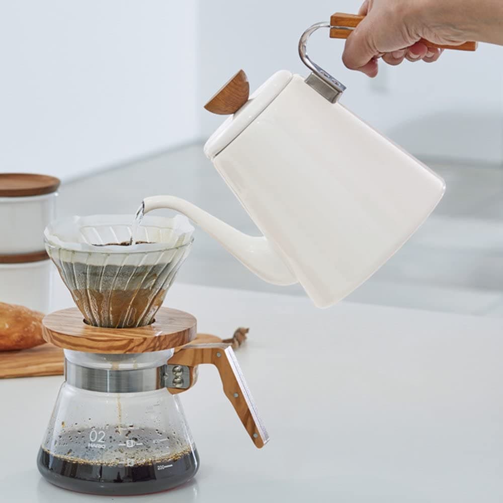 Hario Bona Drip Coffee Kettle, White, 800 ml - Enameled Exterior
